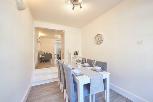 Host & Stay - Ryedale Cottage