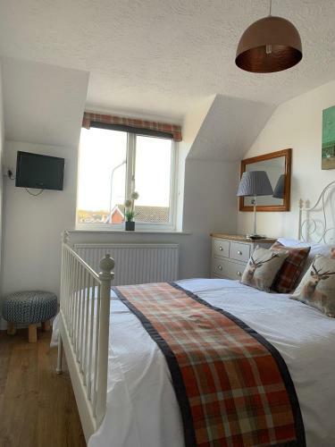 Explorers Nook Spacious Yorkshire Wolds Apartment With Cycle Storage