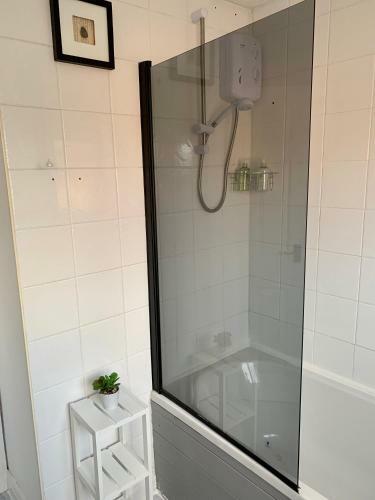Explorers Nook Spacious Yorkshire Wolds Apartment With Cycle Storage