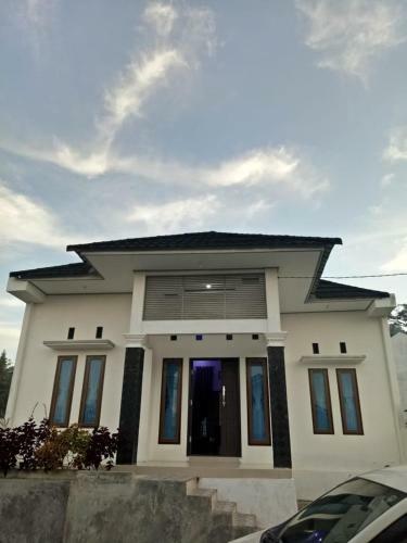 Villa Singgalang Syariah