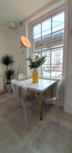 Apartamento Elegant 5 Bed 4 Bath 'vogue House' Parisian Style Home