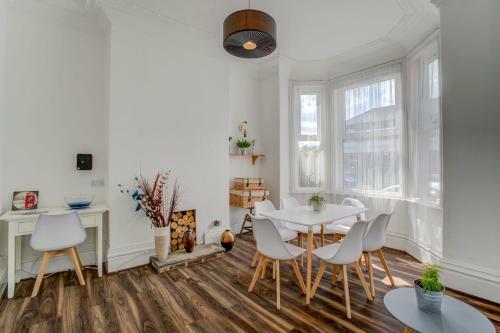 Guestready - Beautiful 5br Manchester Townhouse
