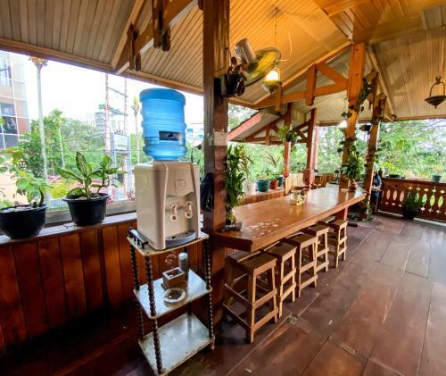 Hotel Spot On 2537 Bunda House