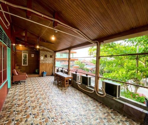 Hotel Spot On 2537 Bunda House