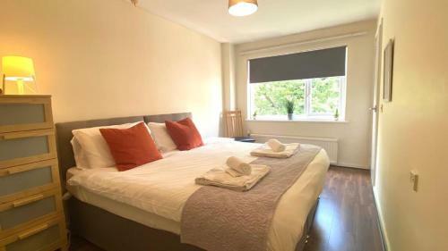 Self Contained 1 Bed Apartment - Chorlton Suburbs
