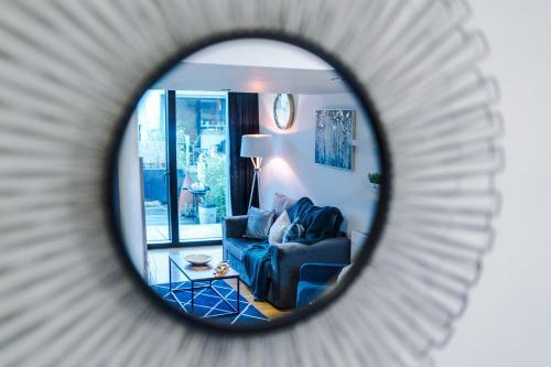 Rest & Recharge At Ash House Near Mediacityuk