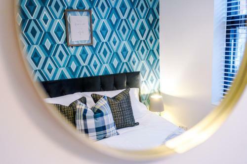 Rest & Recharge At Ash House Near Mediacityuk