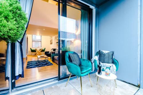 Rest & Recharge At Ash House Near Mediacityuk