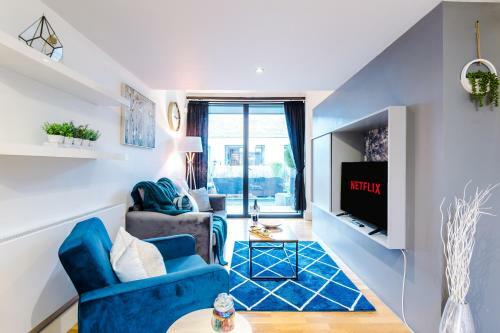 Rest & Recharge At Ash House Near Mediacityuk