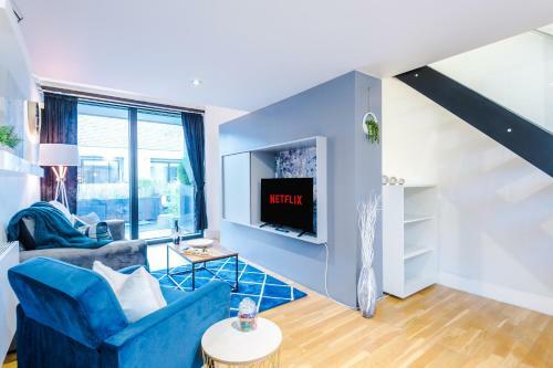 Rest & Recharge At Ash House Near Mediacityuk