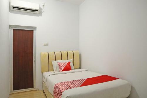 Hotel Oyo 1673 M Authentic Kost Man
