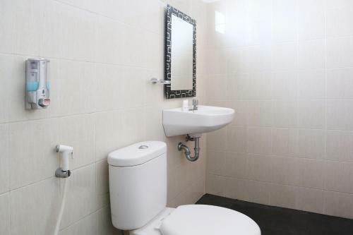 Hotel Oyo 1673 M Authentic Kost Man