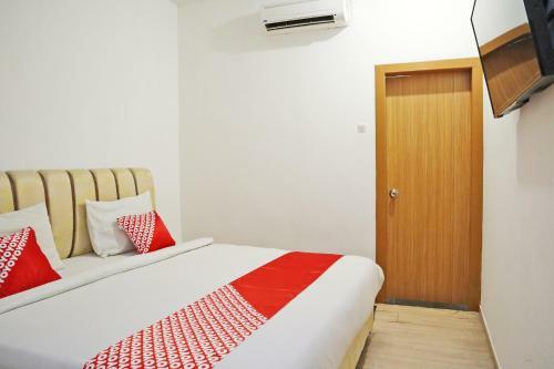 Hotel Oyo 1673 M Authentic Kost Man