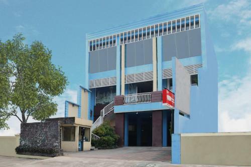 Hotel Oyo 1673 M Authentic Kost Man