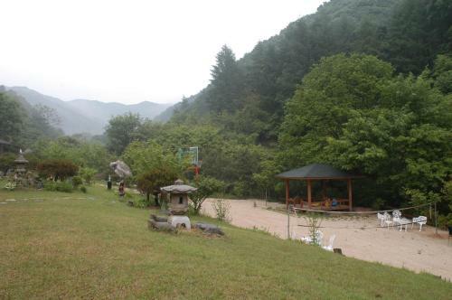 Anna House Valley Pension