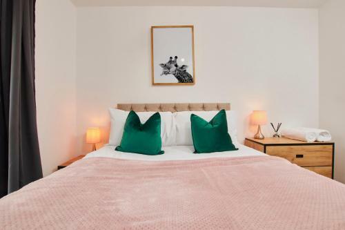 Exquisite 5 Bedroom Manchester House Sleeps8 Wparking