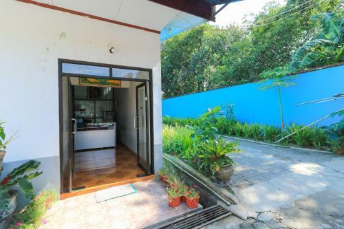 Hostal Wisma Lanraki