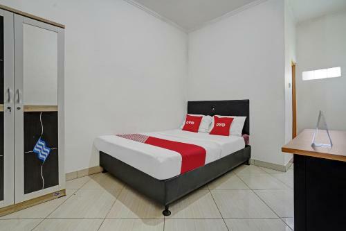 Hotel Oyo 90478 Losmen Ayu