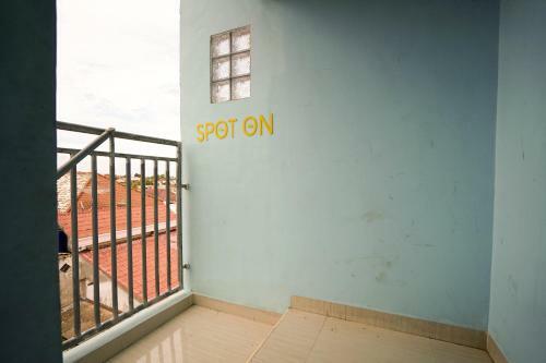 Hotel Spot On 2738 818 Home Stay