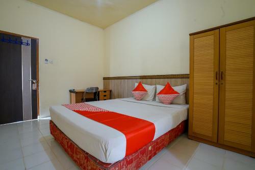 Hotel Oyo 2502 Triantama Kost