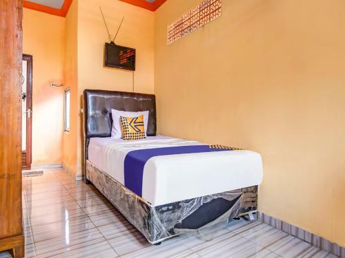 Hotel Spot On 90433 Serasi Kost