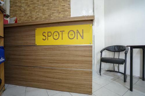 Hotel Spot On 2294 Mega Kost