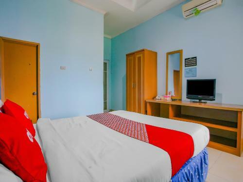 Hotel Oyo 90072 Apri Inn Syariah