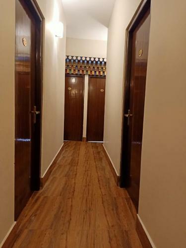 Hotel Guru Tashi Guest House