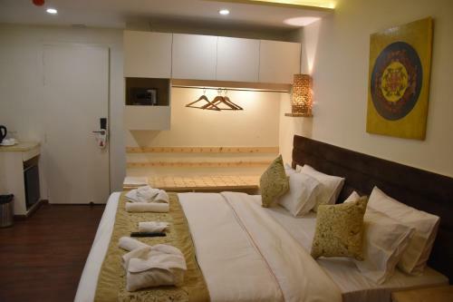 Hotel Galaxy Luxuria