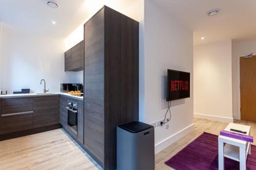 Modern, Luxury One Bedroom Apartment In Manchester, Sleeps 4