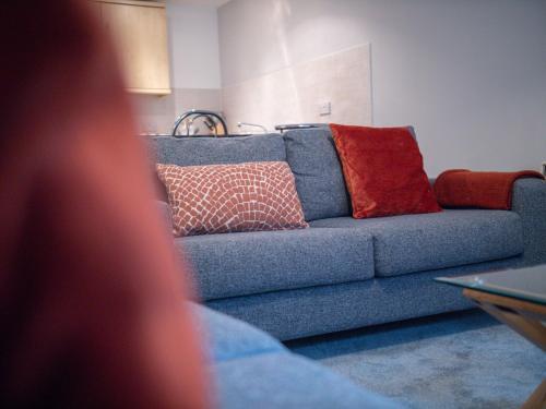 Pass The Keys Spacious Manchester Apartment With Parking