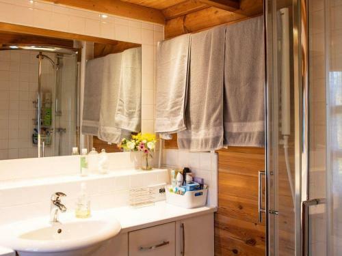 Cabin Hideaways, Glengoyne - Uk38363