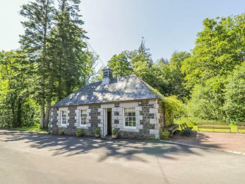 Cloncaird Castle Estate Cottages