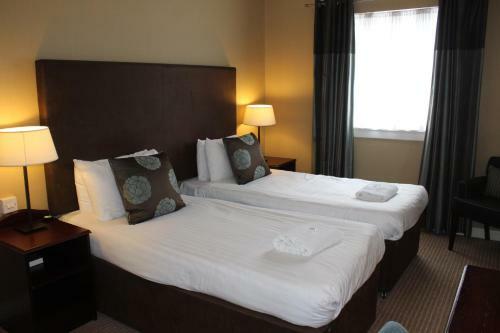 Cairn Hotel