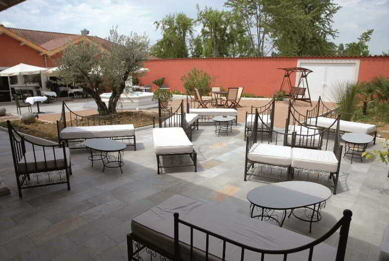 Hotel Inter-h�tel Le Pillebois