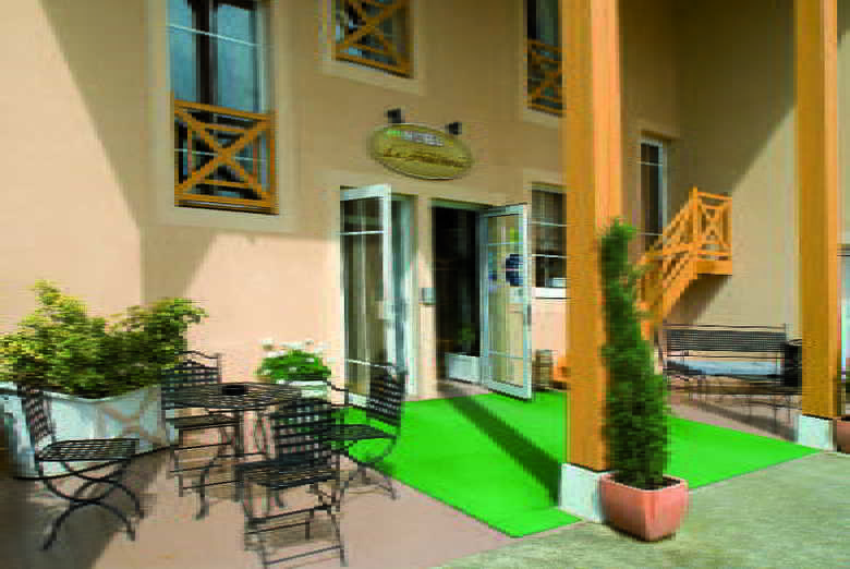 Hotel Inter-h�tel Le Pillebois