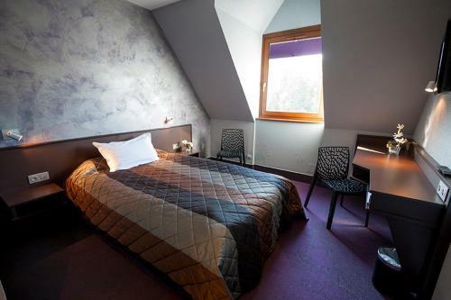 Hotel H�tel Restaurant Les Aliz�s