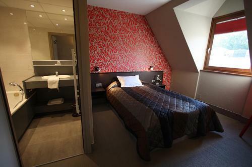 Hotel H�tel Restaurant Les Aliz�s