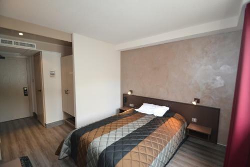Hotel H�tel Restaurant Les Aliz�s