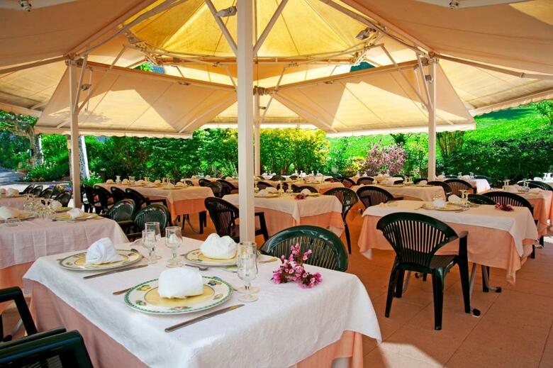 Hotel H�tel Les Bergeronnettes