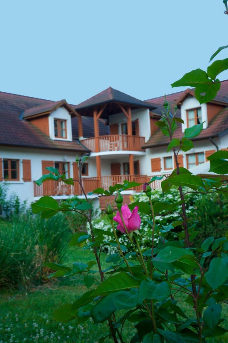 Hotel H�tel Les Bergeronnettes