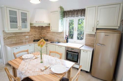 Apartments Beni