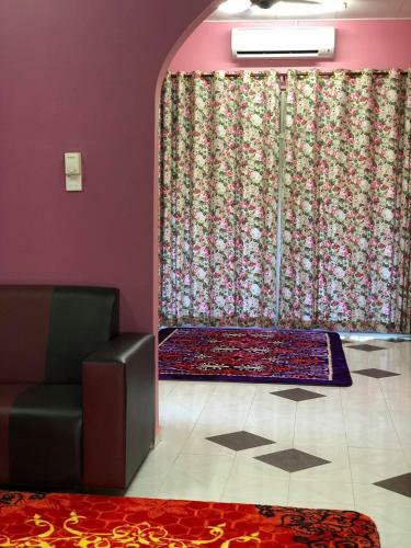 Villa Ungu Homestay