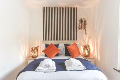 Castle View Cottage, A Charming Three-bedroom Cottage Matlock
