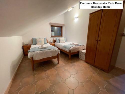 Chestnut Farm Holiday Cottages