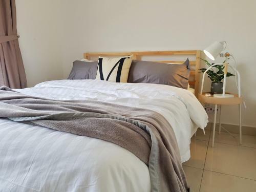 Apartamento S2 The Trigon @ Luxury Comfort Home At Setiawalk