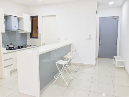 Apartamento S2 The Trigon @ Luxury Comfort Home At Setiawalk
