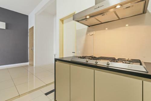 Apartamento Puchong Skypod Residence @ Hostay