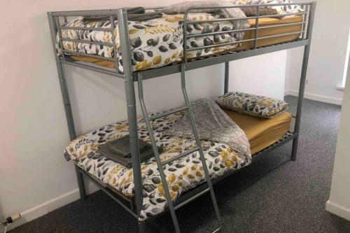 Apartamento Bee Hive Merthyr Tydfil