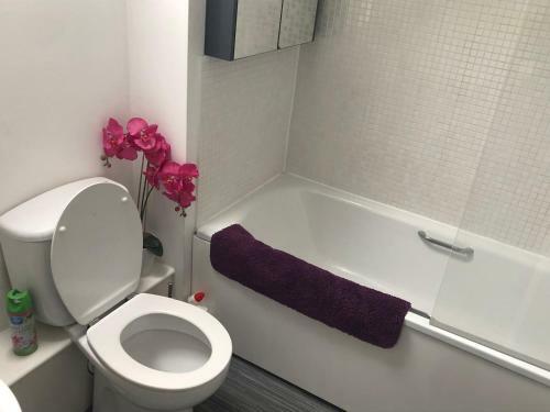 Modern Apartment Close To Hospital